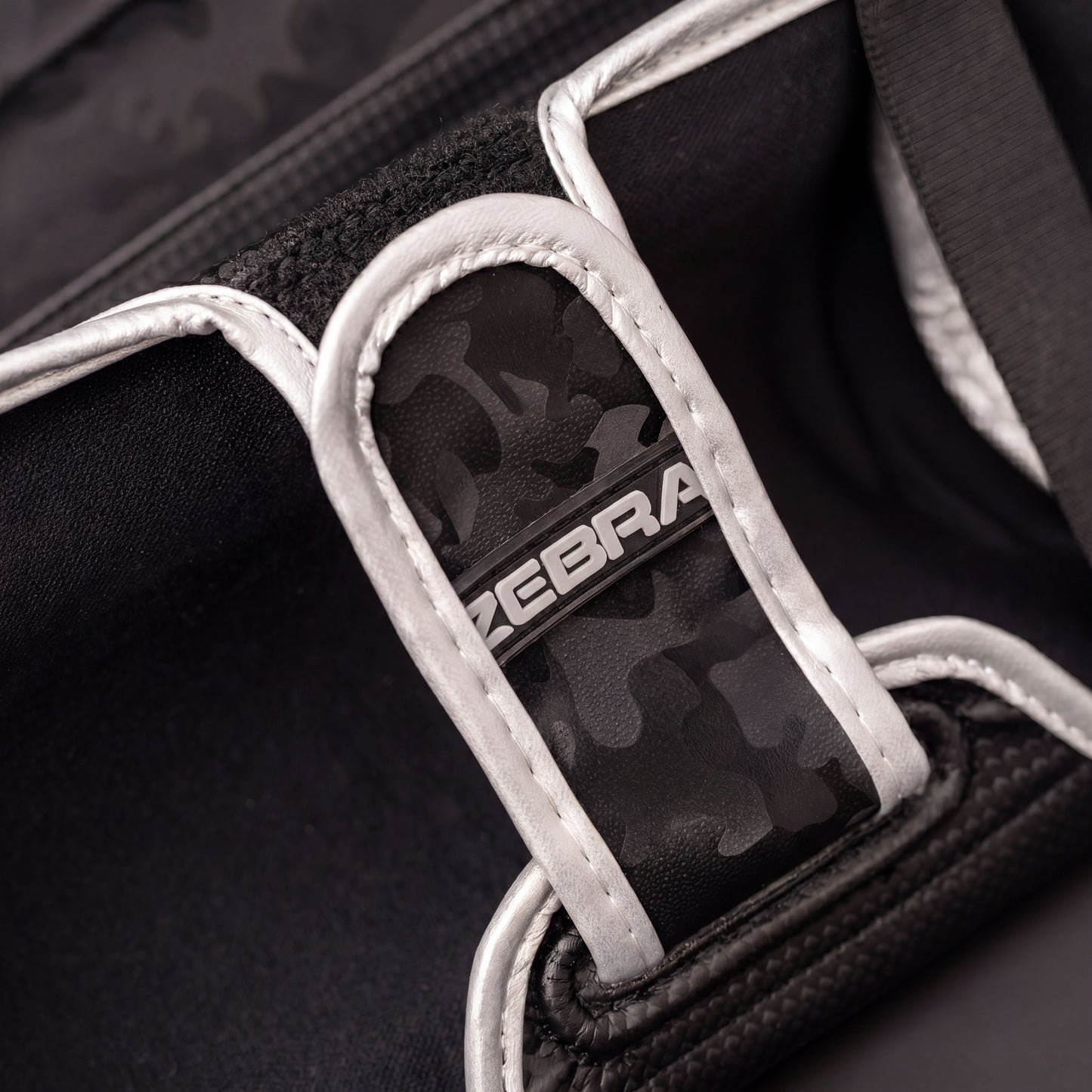 Zebra Pro Shin Guards - Camo